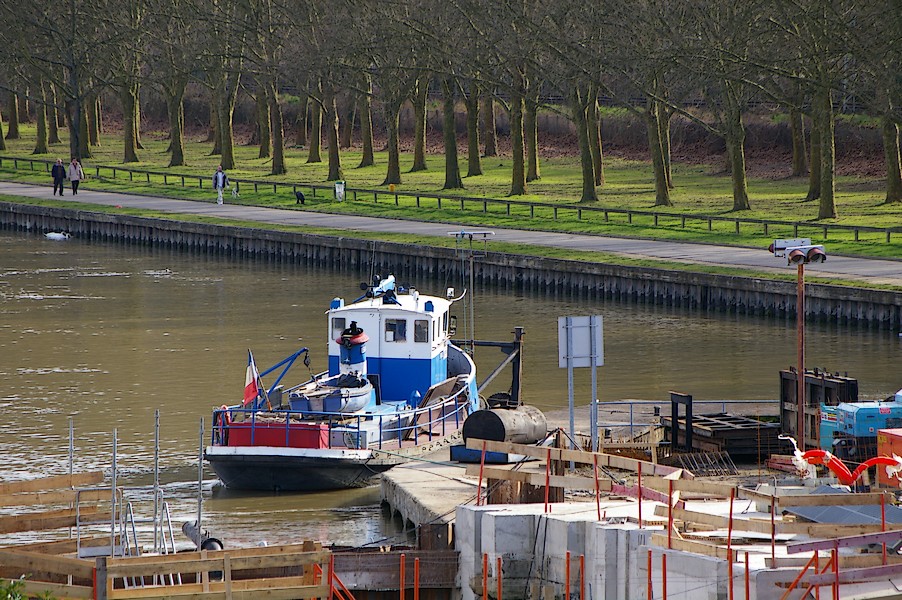 Le Bateau Francki: Ecluse d evry 205